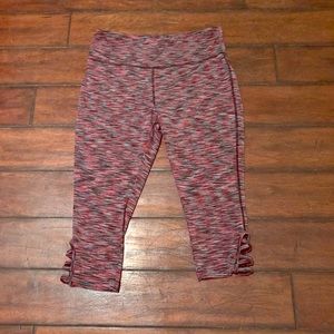 Vogo Athletica Capri Yoga Pants